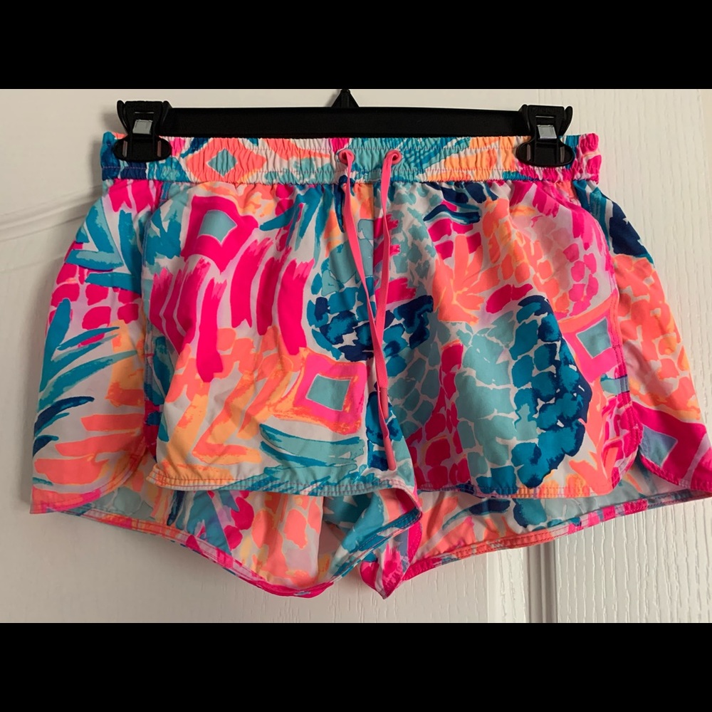 Lilly Pulitzer Goombay Smash luxletic shorts